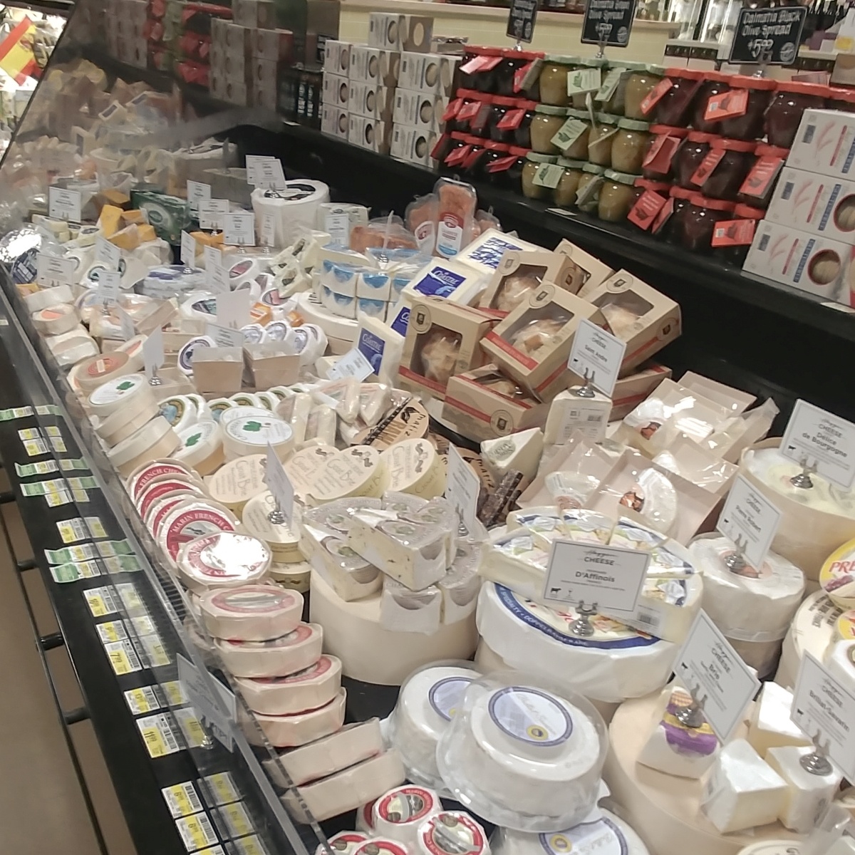 Shopping for Cheese